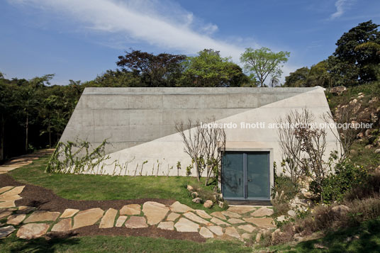 galeria lygia pape - inhotim rizoma arquitetos