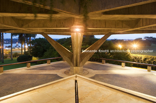 l'ambasciata d'italia pier luigi nervi