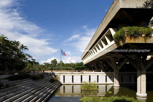 italian embassy pier luigi nervi