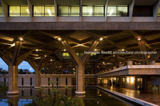 italian embassy pier luigi nervi