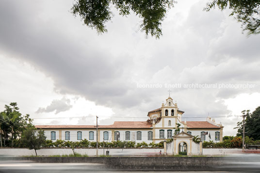 museu de arte sacra several authors