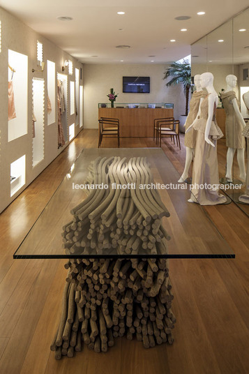 martha medeiros store play arquitetura