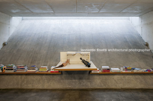 leme s gallery paulo mendes da rocha