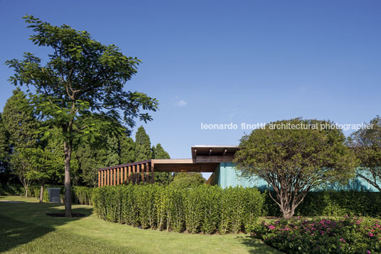 casa gcp - fazenda boa vista bernardes arquitetura