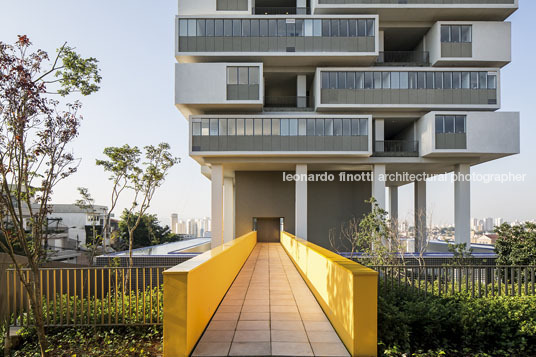 edifício 360º isay weinfeld