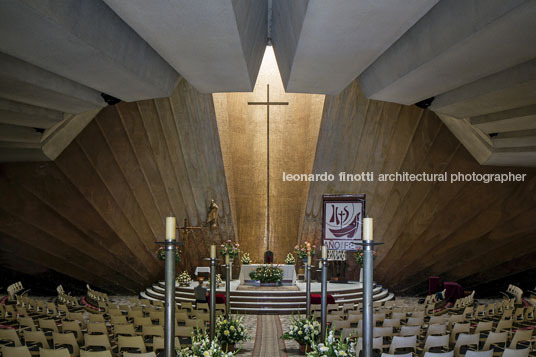 parroquia de la divina providencia honorato carrasco navarrete