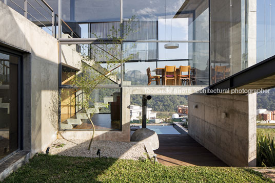 itahyé house apiacás arquitetos