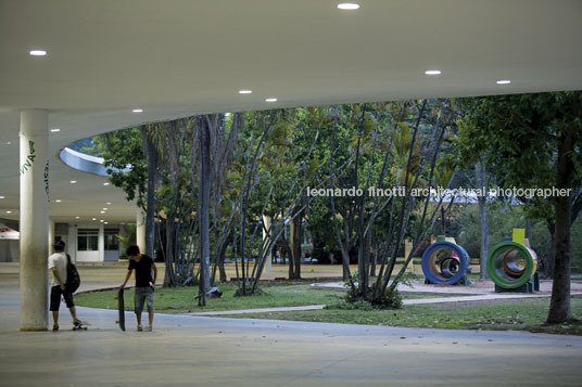 marquise - parque ibirapuera oscar niemeyer