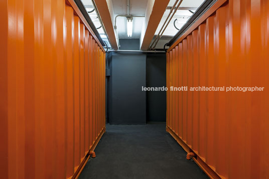 wc container metro arquitetos