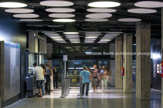 cinema itaú - botafogo metro arquitetos
