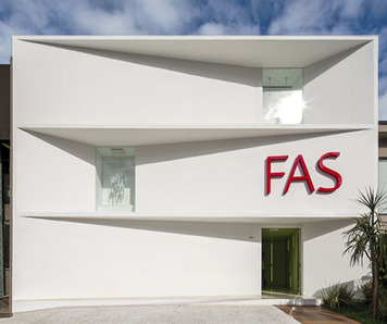 fas