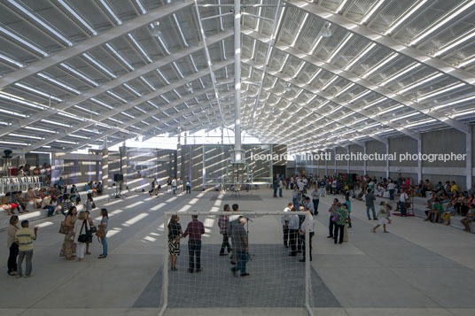 arena do morro herzog & de meuron