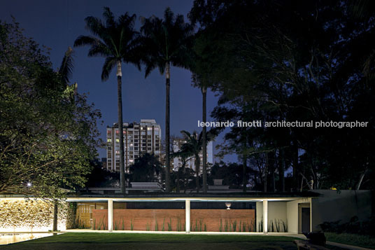 cdpp casa ibiá reinach mendonça