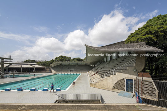 complejo de piscinas - ucv carlos raúl villanueva