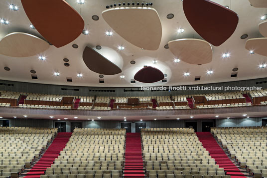 aula magna - ucv carlos raúl villanueva