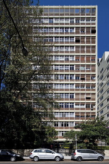 edifício itapará sidônio porto