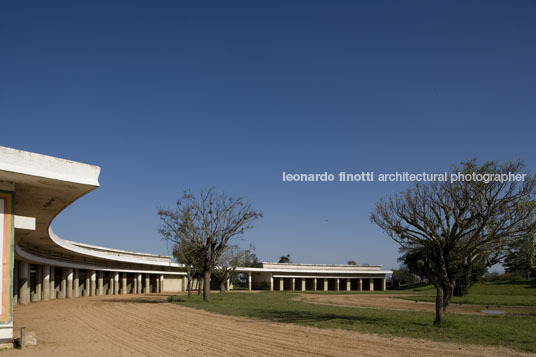 hipódromo de porto alegre roman fresnedo siri