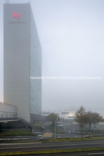 neugestaltung einkaufszentrum mall mayo bucher