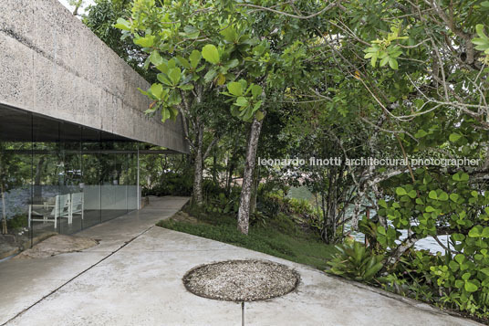 casa gerber paulo mendes da rocha