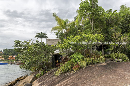 casa gerber paulo mendes da rocha