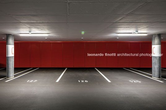 hospital parking schneider&schneider