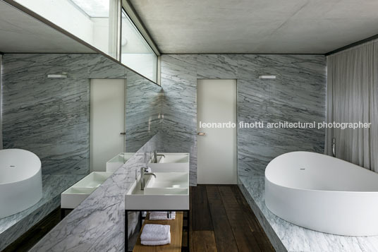 house on atlantica avenue estudio campana