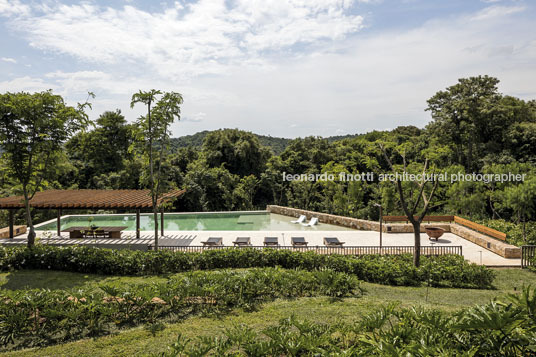 residência dg - quinta da baroneza gui mattos