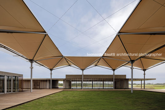 olympic golf course rua arquitetos
