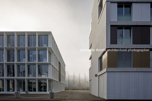 emmi-main office and apartment complex russli architekten