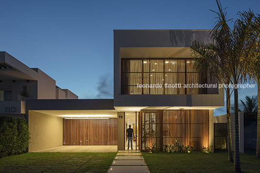 casa olhos dágua aguirre arquitetura