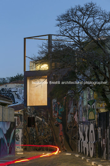 beco do batman several authors