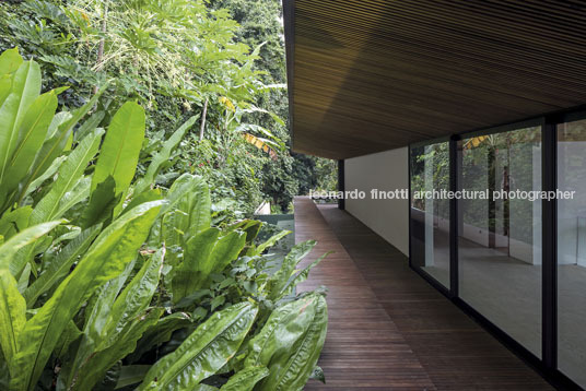 casa ab jacobsen arquitetura