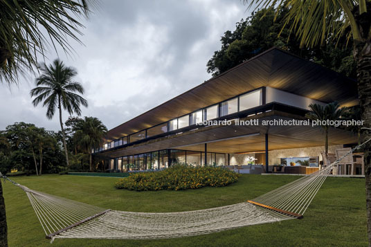 casa ab jacobsen arquitetura