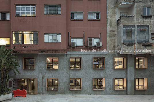 impact hub andrade scroback arquitetos