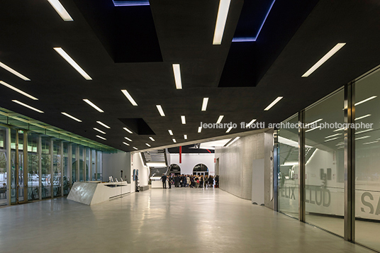 maxxi museum zaha hadid