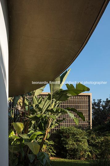 silvia celeste de campos house oscar niemeyer