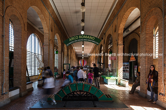 museu catavento lina bo bardi