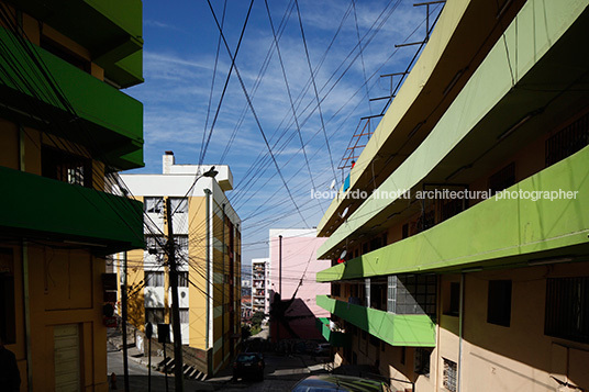 valparaíso/viña del mar snapshots several architects