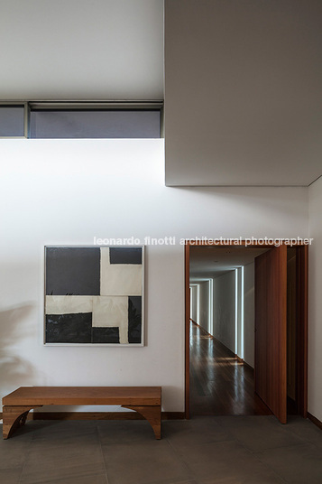 casa rrm - fazenda boa vista bernardes arquitetura