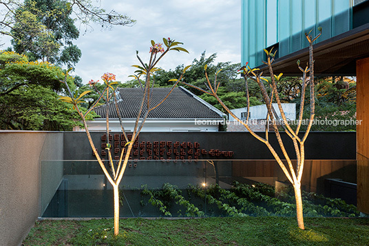 casa pm bernardes arquitetura