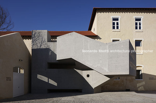 casa da arquitectura guilherme machado vaz