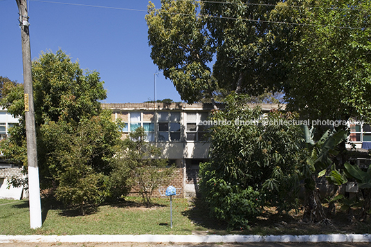 h-10 category officials residences at ita oscar niemeyer