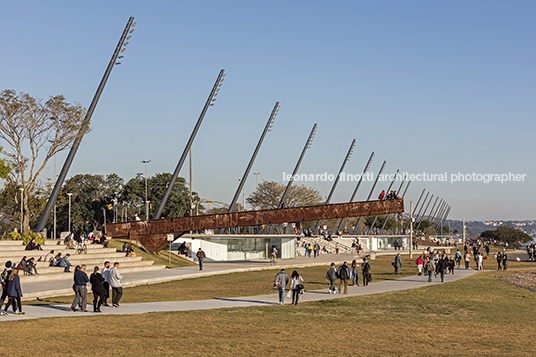 parque urbano da orla de guaíba jaime lerner