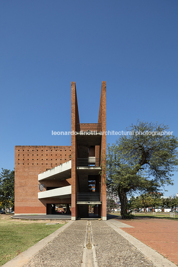 monumento "cumbre de las americas" mario botta