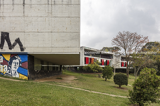 parque biblioteca león de grieff giancarlo mazzanti