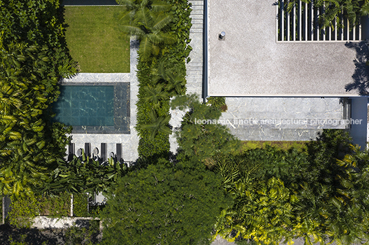 casa av isabel duprat arquitetura paisagística