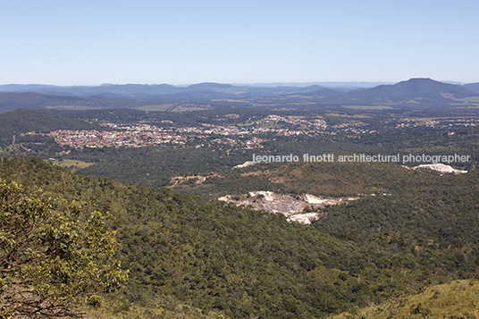 parque estadual pireneus anonymous