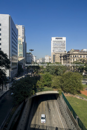 edifício cbi esplanada lucjan korngold