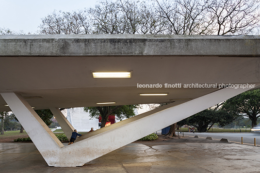 marquise - parque ibirapuera oscar niemeyer