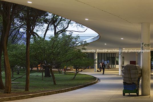 marquise - parque ibirapuera oscar niemeyer